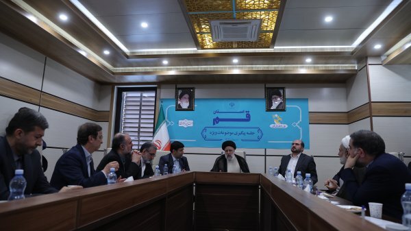 دستورات رئیس جمهور برای رفع موانع و تعیین تکلیف طرح منوریل و فرودگاه بینالمللی قم دستورات رئیس جمهور برای رفع موانع و تعیین تکلیف طرح منوریل و فرودگاه بینالمللی قم