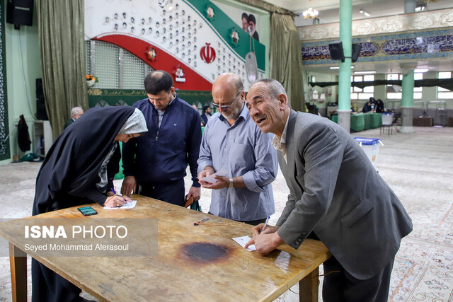 سوت پایان ماراتن انتخابات در مشهد