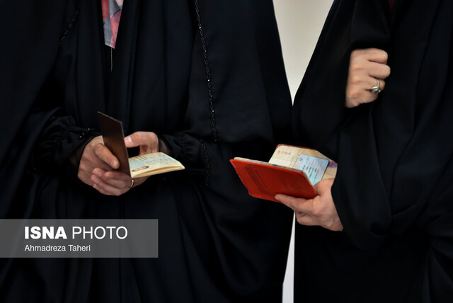 حضور پر رنگ مردم ملایر برای تعیین تکلیف دومین نماینده خود در مجلس دوازدهم حضور پر رنگ مردم ملایر برای تعیین تکلیف دومین نماینده خود در مجلس دوازدهم