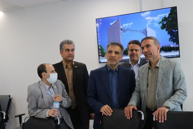در تلاشیم «شهرک فناوری» کرمانشاه در لیست پروژههای سفر رییس جمهور قرار گیرد