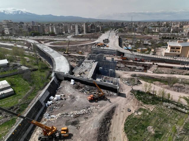 سرعت و کیفیت در پروژه پل بسیج اردبیل زبانزد شده‌ است