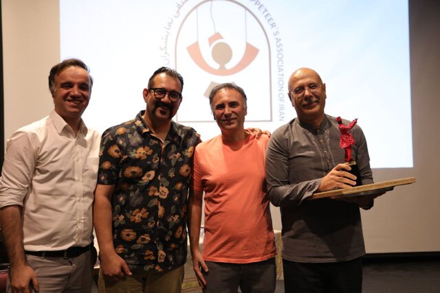 عکس از اختر تاجیک وقتی هادی حجازیفر به جای محمد بحرانی عروسک ساخت!