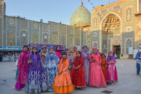 همایش دختران جامعه عشایری در حرم شاهچراغ - شیراز