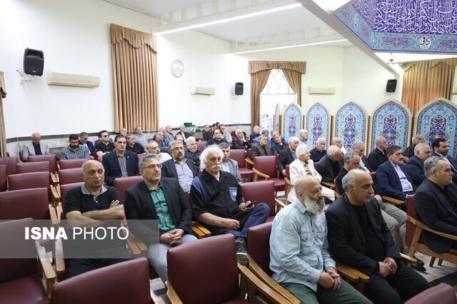 برگزاری مراسم ترحیم میرواحدی با حضور وزیر ورزش و پیشکسوتان