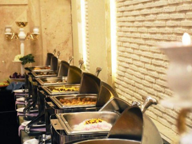 معرفی هتلهای مشهد با غذای سلف سرویس، فولبرد و هافبرد