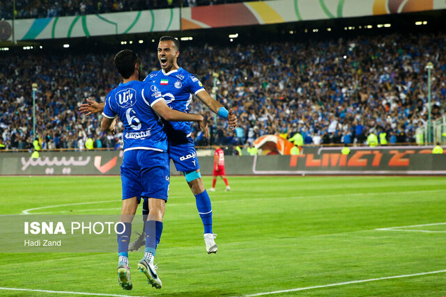استقلال در فصل ۰۳-۱۴۰۲/ جامهایی که حواشی از آبیها گرفت!