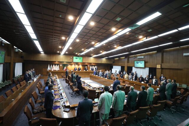 عکس تزئینی است. دستور وزارت ورزش و کاندیداهایی که استعفا نمیدهند!