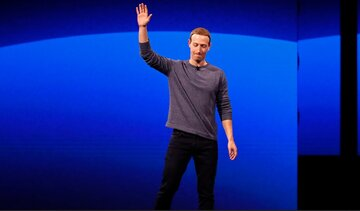 چرا نابغهها همیشه لباس یکسانی میپوشند؟