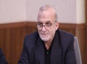 فولادگر: عده‌ای همچنان درگیر اختلافات جناحی و رقابت‌های انتخاباتی هستند