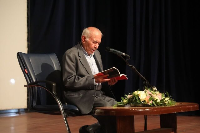 شاهنامه فردوسی سرشار از مضامین الهی است