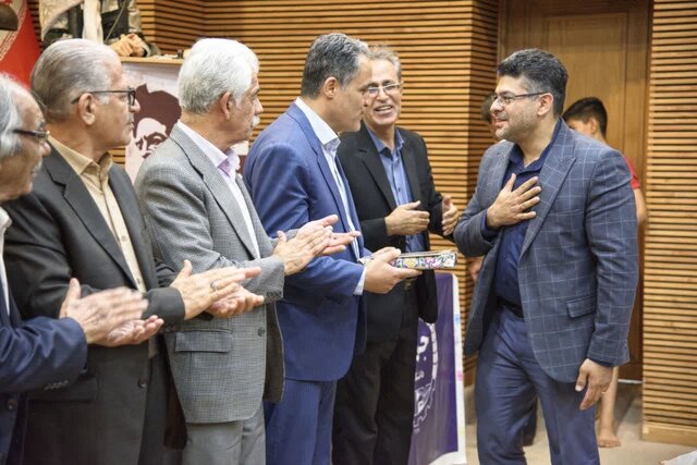 به یاد ۳۰ سال رنجِ ابوالقاسم...