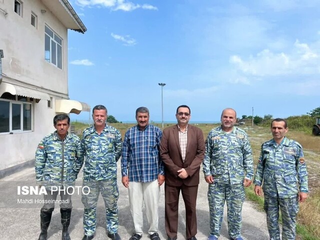 جمعآوری تورهای صیادی غیر مجاز در شهرستان مرزی بندر آستارا