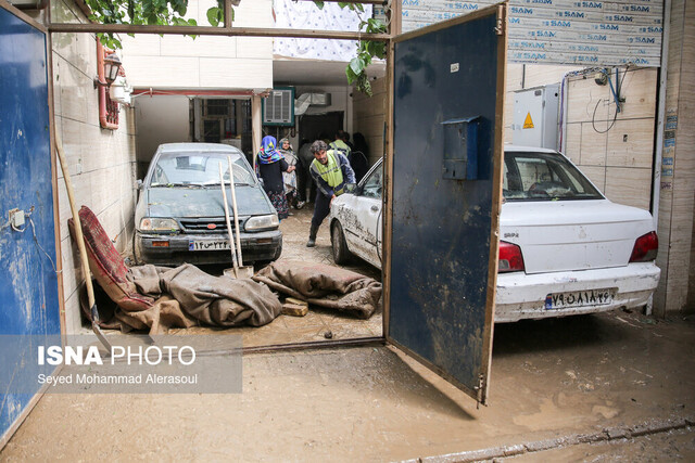 خسارت به برخی خانه‌های اردستان در بارندگی‌های اخیر