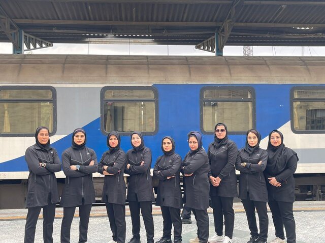 مدال نقره آلیش کشور بر گردن دختر خوزستانی مدال نقره آلیش کشور بر گردن دختر خوزستانی