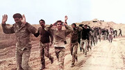 ببینید/ ماجرای لخت شدن سربازان عراقی در جریان محاصره آبادان