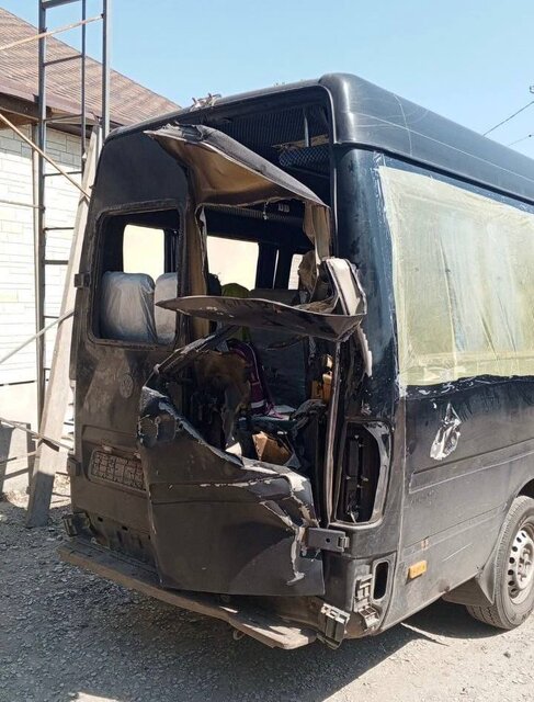 ۱۷ کشته و زخمی در حمله اوکراین به یک مینیبوس غیرنظامی در خرسون