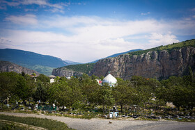 قبرستان روستای سفید چاه در گلوگاه بهشهر - استان مازندران