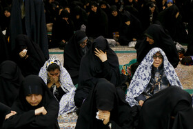 عزاداری زائران کریمه اهل بیت (س) در سوگ سید ابراهیم ِرئیسی، و همراهان 