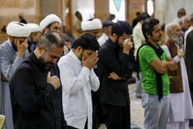 عزاداری زائران کریمه اهل بیت (س) در سوگ سید ابراهیم ِرئیسی، و همراهان 