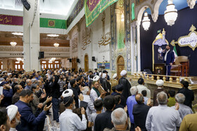 عزاداری زائران کریمه اهل بیت (س) در سوگ سید ابراهیم ِرئیسی، و همراهان 