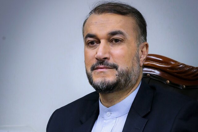 شهادت وزیر خارجه در حادثه سقوط بالگرد حامل رئیسجمهور + زندگینامه شهادت وزیر خارجه در حادثه سقوط بالگرد حامل رئیسجمهور + زندگینامه