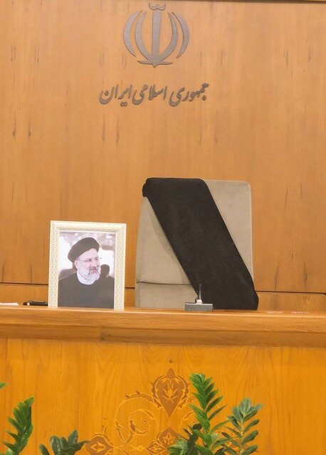 پیام تسلیت خاندوزی؛ گریه نمیدهد امان