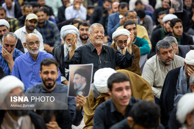 اعزام ۲۳۰۰ یزدی برای شرکت در مراسم تشییع شهدا اعزام ۲۳۰۰ یزدی برای شرکت در مراسم تشییع شهدا