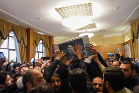 استقبال از پیکر شهید آیت الله سیدابراهیم رییسی رییس جمهور ایران و یاران شهیدش (شهدای خدمت) در فرودگاه مهرآباد