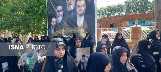 اجتماع مردمی بزرگداشت یاد و خاطره شهید جمهور و شهدای خدمت در ارومیه