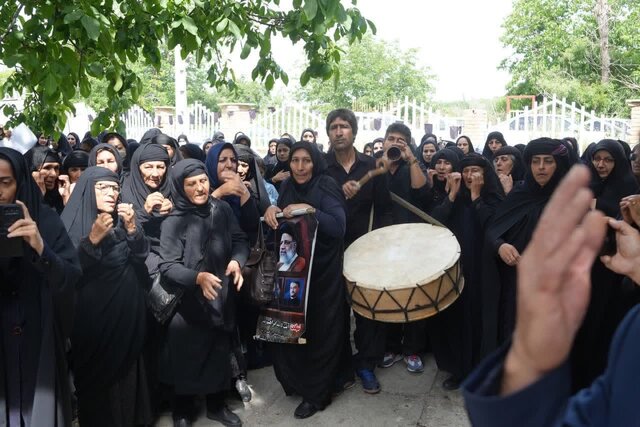 کارهای ماندگار شهید رئیسی در کشور قابل مشاهده است