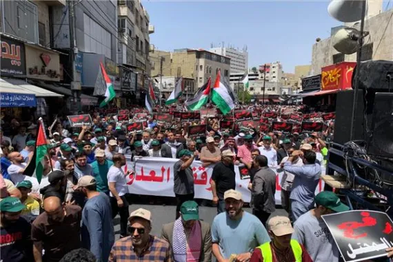 برپایی تظاهرات حمایت از فلسطین و غزه در برخی کشورهای عربی