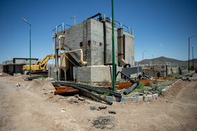 مشکل اصلی و ریشهای، عدم گنجایش ظرفیت تصفیهخانهای بوده که همزمان با تاسیس شهرک مامونیه در اوایل دهه ۹۰ با ظرفیت روزانه ۷۰۰ مترمکعب ایجاد شده است