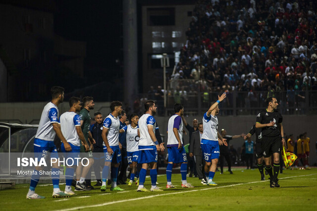 تصویر آرشیوی است. ویدیو/ کارشناس داوری دیدار استقلال - گلگهر