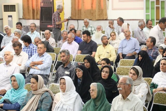 مراسم بزرگداشت شهدای خدمت توسط زرتشتیان یزد