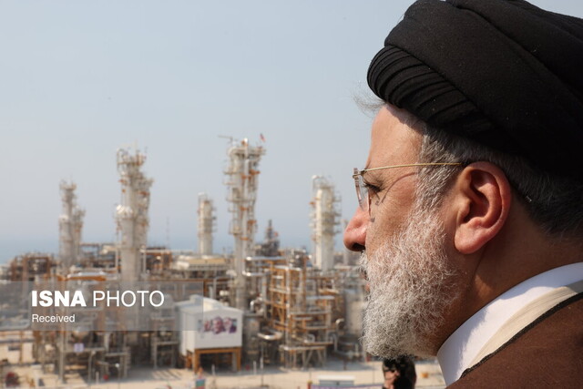 بزرگترین خدمت دولت شهید رئیسی به شهرهای خوزستان، پرداخت حق آلایندگی بود بزرگترین خدمت دولت شهید رئیسی به شهرهای خوزستان، پرداخت حق آلایندگی بود