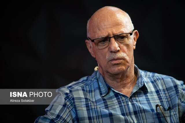 ملی‌پوش سابق فوتبال بستری شد