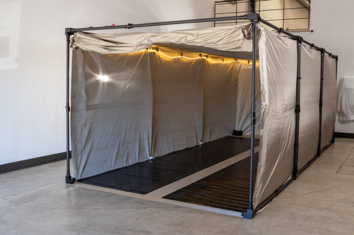 یک روکش آخرالزمانی برای سایبرتراک ساخته شد