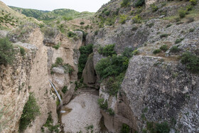 آبشار و دره زیبای بالی قایه در استان گلستان