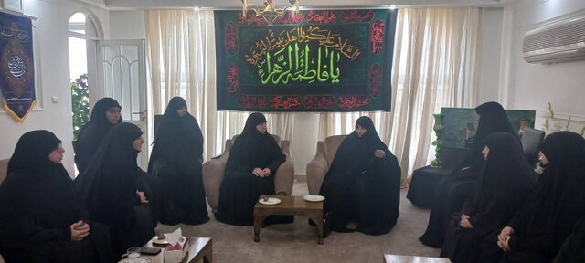 دیدار فرزندان دبیران کل حزبالله لبنان با خانواده رئیسجمهور شهید دیدار فرزندان دبیران کل حزبالله لبنان با خانواده رئیسجمهور شهید
