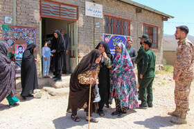 تیم تخصصی بسیج جامعه پزشکی، تامین اجتماعی استان خراسان شمالی در منطقه قره چا، جهت ویزیت رایگان بیماران