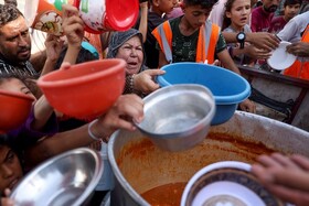 «زندگی در جهنم»؛ گرمای سوزان درد و رنج مردم غزه را در چادرها تشدید می‌کند
