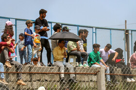 تماشاگران مسابقات آفرود قهرمانی کشور در رودسر - گیلان