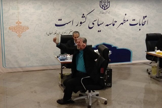 پیشگامی اصلاحطلبان و مستقلان در کاندیداتوری