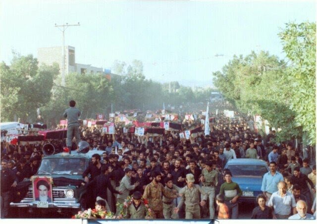 به یاد ۳۶ شهید زواره که روز حماسه و ایثار را خلق کردند