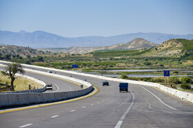 احداث ۲۱۰ کیلومتر بزرگراه و راه اصلی طی دولت سیزدهم در فارس