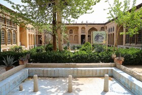 خانه تاریخی حاج حسن غفور که به خاطر تجارت با مردم قزوین به خانه قزوینی‌ها شهرت یافته است متعلق به دوران قاجار است و در سال ۱۳۵۴ به ثبت ملی رسیده است.
