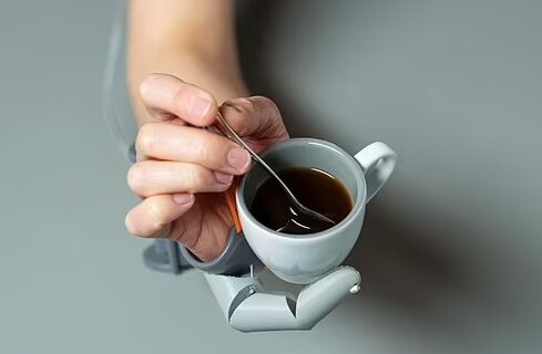 انسانها در آینده میتوانند انگشت شست سوم داشته باشند