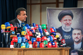 حسن محمدیاری در چهارمین روز ثبت نام کاندیداهای چهاردهمین دوره انتخابات ریاست جمهوری