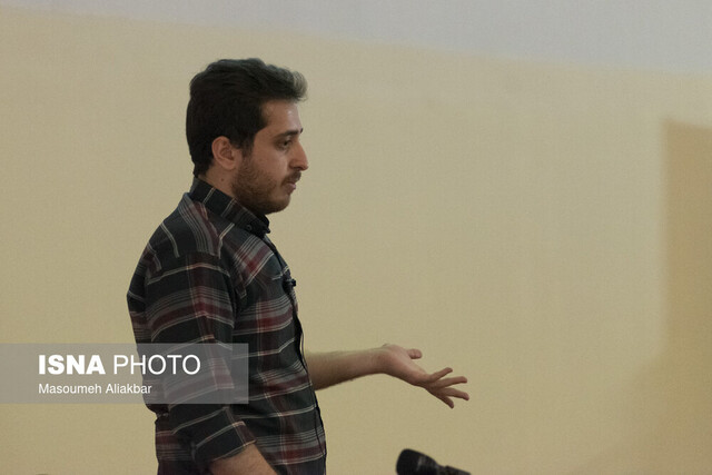 ارائه کتاب، مقاله و پایاننامه در سه دقیقه