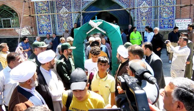 اعزام ۳۶۰ نفر از خوی برای شرکت در سالگرد ارتحال امام (ره) اعزام ۳۶۰ نفر از خوی برای شرکت در سالگرد ارتحال امام (ره)